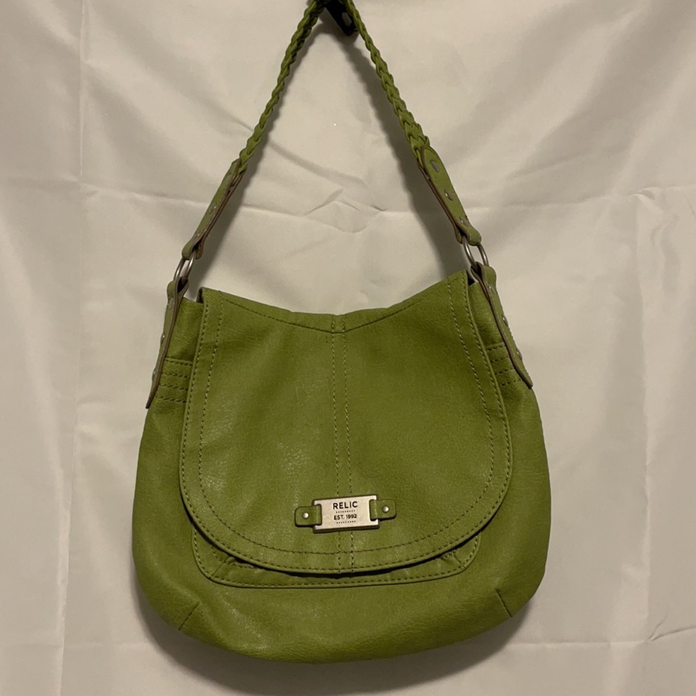 Relic Bag - Like New condition- Lime Green